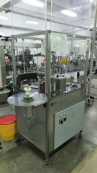Линия розлива газированных напитков. Формат бутылок: 1,0-1,7л. ПЭТ – «детское шампанское», 1,5-2,0л. ПЭТ – квас и газнапитки. В хорошем