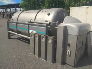 Пневматический мембранный пресс PE-50 для отжима ягод или дробленой фруктовой массы