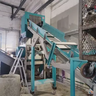 Комплекс переработки ПЭТ в флекс высокого качества