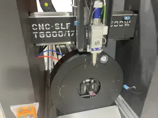Оптоволоконный станок для резки труб CNC-ST12000/160 2000W