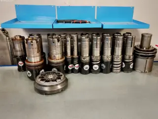 Револьверный координатно-пробивной пресс FINN-POWER X5