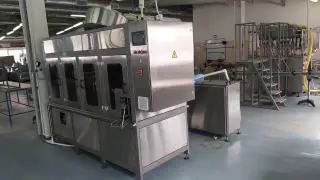 Автомат розлива и упаковки жидких продуктов в картонную упаковку типа PURE PAK «АЛЬТЕР- 04А 1500» с аппликатором крышки