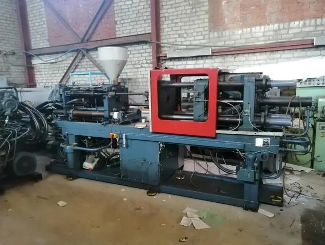 KUASY 400/100 термопластавтомат