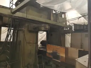 Станок продольный фрезерно-расточной 6М610Ф11-03