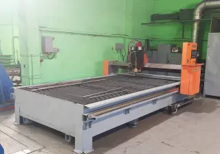 Установка плазменной резки металла 1500х3000