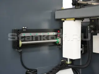 Гидравлический листогибочный 8-осевой пресс KRRASS PBS 80/2500 8 axis