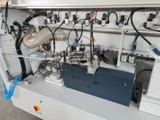 Автоматический кромкооблицовочный станок BEEMATIC KY60R