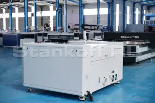 Лазерно-гравировальный станок с подъемным столом LC-1610/M7-S180W