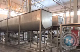 Линия переработки, шинковки капусты, смешивание с солью, морковью