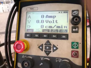 Сварочную Колонну 5х5