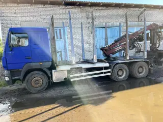 Лесовоз МАЗ (двигатель Mercedes)