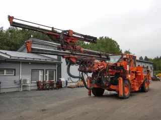 Подземная буровая установка Sandvik Tamrok Para 360-60