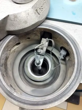Вакуумная литейная машина YASUI VPC K2 (4,8–8 кВт, до 1450°C)