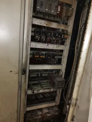 Станок продольный фрезерно-расточной 6М610Ф11-03