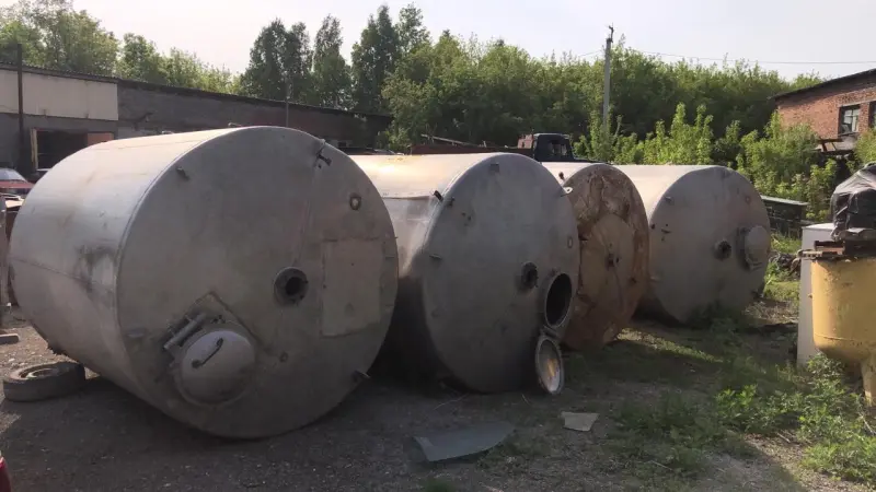 Емкость из нержавеющей стали