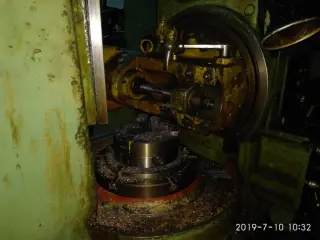 Зубофрезерный 5324