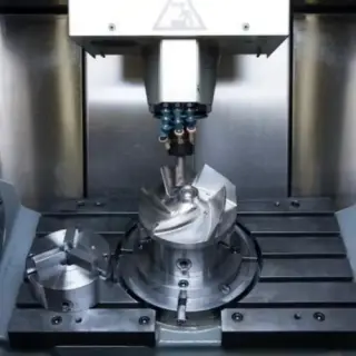 Фрезерный станок с ЧПУ QUASER MF500C, 4+1 ось, 2024 г
