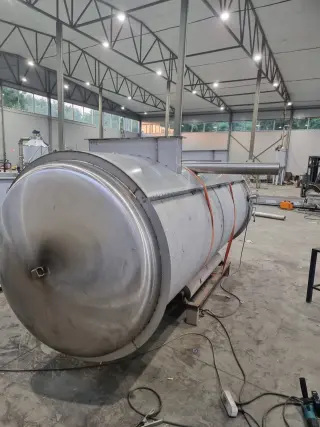 Автоклав для стерилизации в термо-вакуумных пакетах картофеля, моркови, свеклы