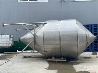 Емкость нержавеющая 18 куб.м
