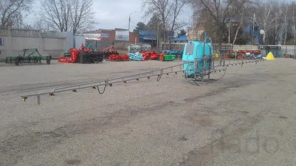 Опрыскиватель усиленный навесной типа OGR 1000л (Россия)
