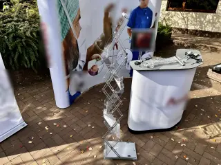 Профессиональный выставочный комплект Expolinc | 4 Roll Up + Pop-Up + свет + стойки