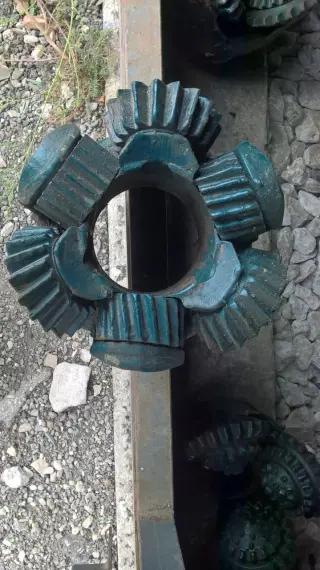 Бурильные головки. Срочно