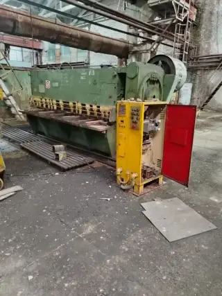 Н3221 ножницы листовые гильотинные