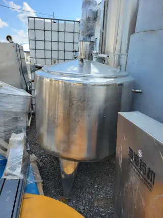 Продам ёмкости пищевые, цистерны