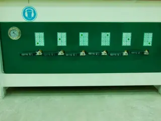Фрезерный станок с ЧПУ и полуавтоматической сменой инструмента LTT-P1325S (SD)