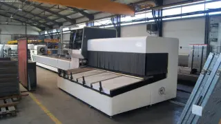 Волоконный лазер для резки труб и профилей BODOR T230