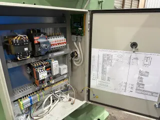 К2130С 100 тонн пресс однокривошипный