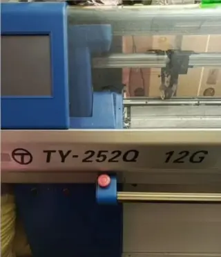 Вязальная машина TY-252Q