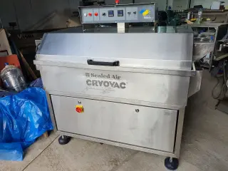 Термоусадочная упаковочная машина Cryovac CJ62