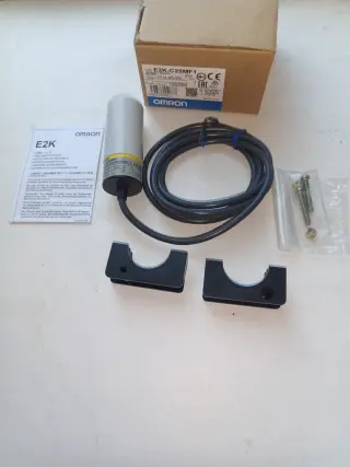 E2K-C25MF1 Omron емкостный датчик