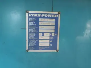 координатно-пробивной пресс FINN-POWER TP300