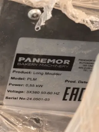 Тестозакаточная машина Panemor PLM с прижимной плитой