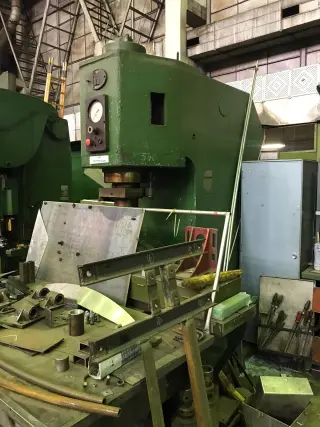 Пресс П6330