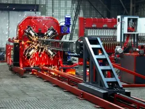 Сварка каркаса из арматуры 32+8 мм на установке SNM-12