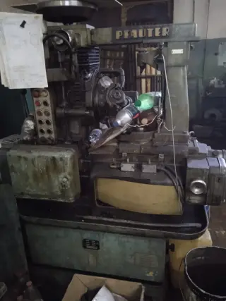 Зубофрезерный станок Pfauter RS00S