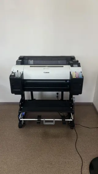 Широкоформатный принтер Canon imagePROGRAF TM-200