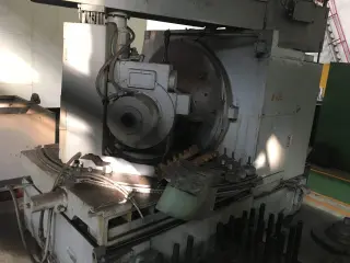 Зубострогальный станок 5С276П