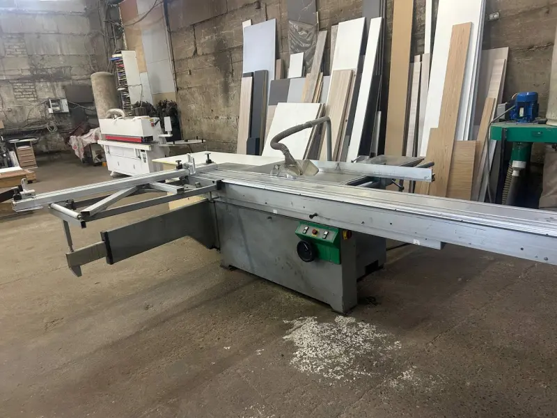 Форматно-раскроечный станок Altendorf F92