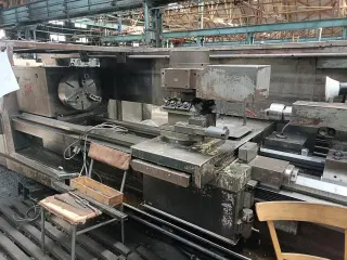 16К30Ф3 станок токарно-винторезный с ЧПУ
