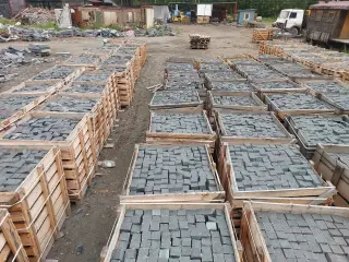 Брусчатка габбро диабаз, шунгит