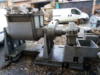 Смеситель ЗЛ-250-13К-01