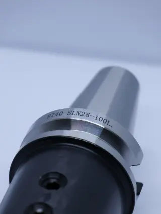 Фрезерный патрон BT40-SLN25-100