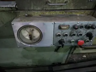 Станок протяжной горизонтальный 7534