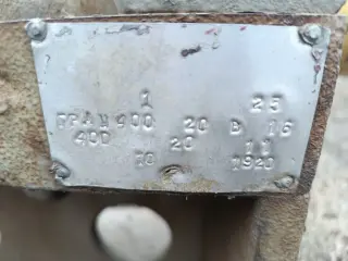 Насос ГРАУ 400/20