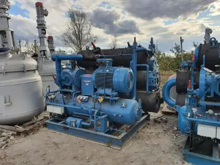 Компрессор с чиллером Teknotherm. Холодильный