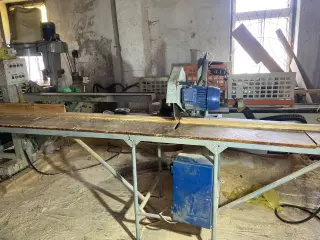 Станки для сращивания древесины